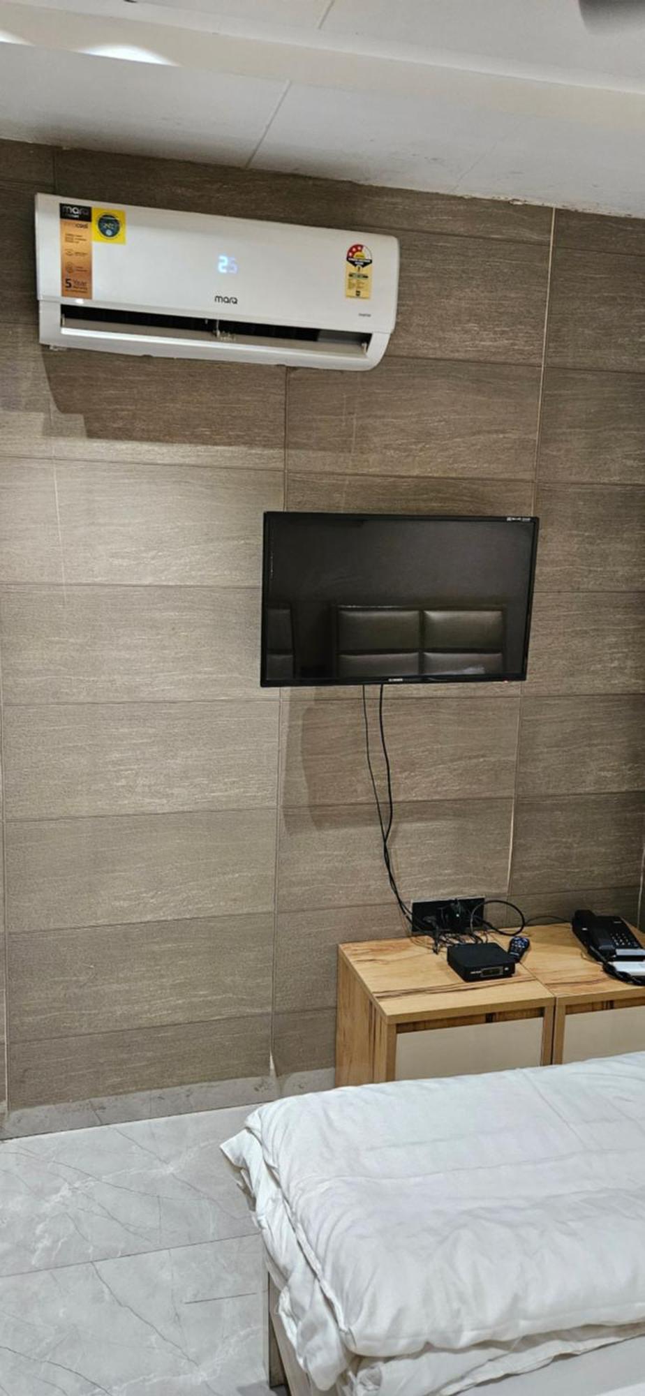 Stayez Studio Apartments Indore Extérieur photo