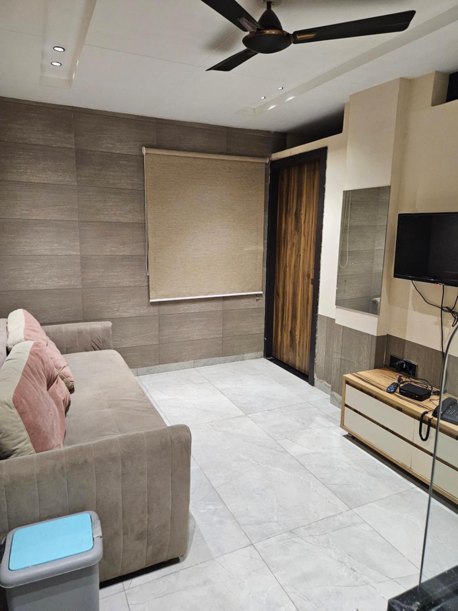 Stayez Studio Apartments Indore Extérieur photo